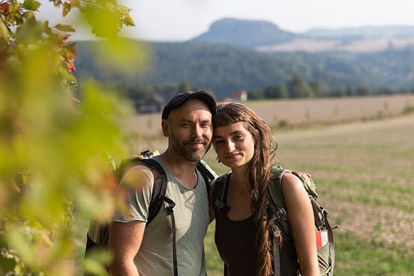 Marie und Markus auf dem Jakobsweg